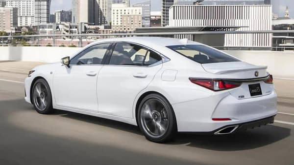 Lexus ES 300h F-Sport